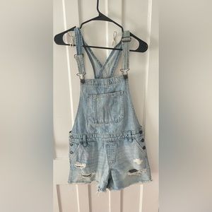 abercrombie and fitch overall shorts, size s